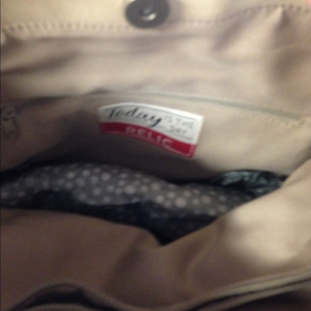 🎉HP🎉 Relic Crossbody Bag Fiona Ring Tote - Picture 10 of 11